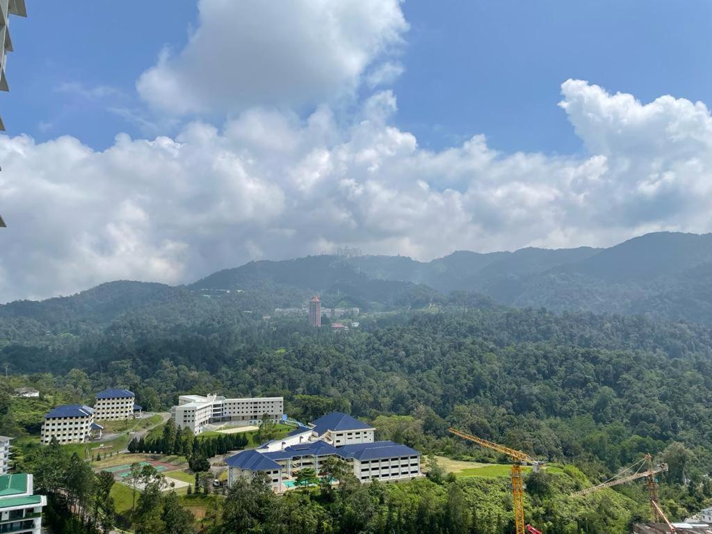 Windmill Upon Hills Osk Genting By Aurorahomes Genting Highlands Exterior foto