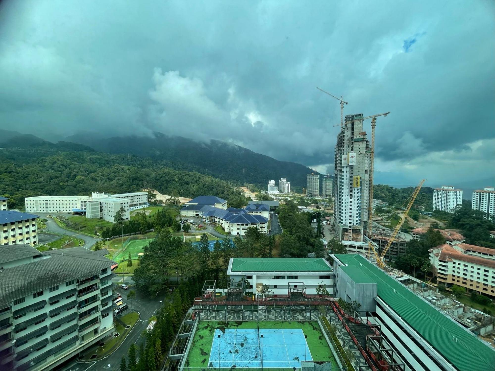 Windmill Upon Hills Osk Genting By Aurorahomes Genting Highlands Exterior foto